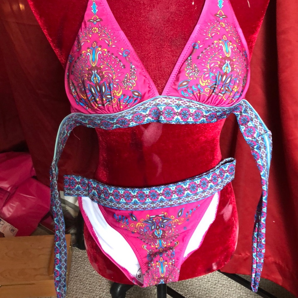 New Bikini - image 1